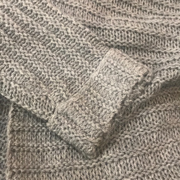 Solutions gray cardigan sweater NWT - Picture 3 of 5